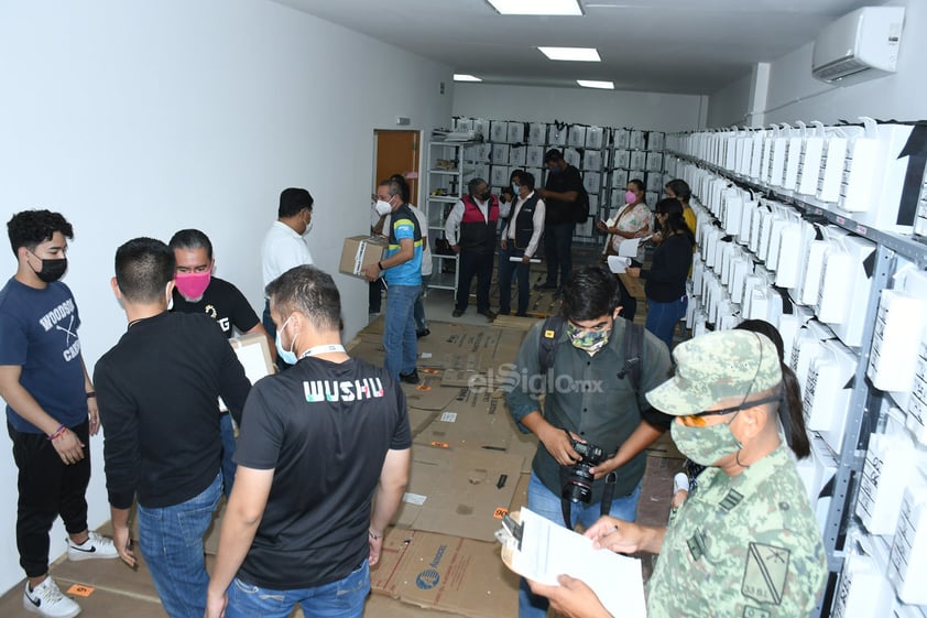 Llegan boletas electorales a Torreón para elección federal del 6 de junio