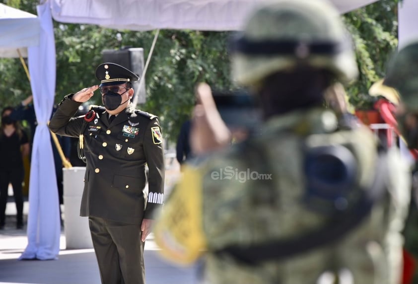 Toman protesta a nuevo titular del Mando Especial de La Laguna