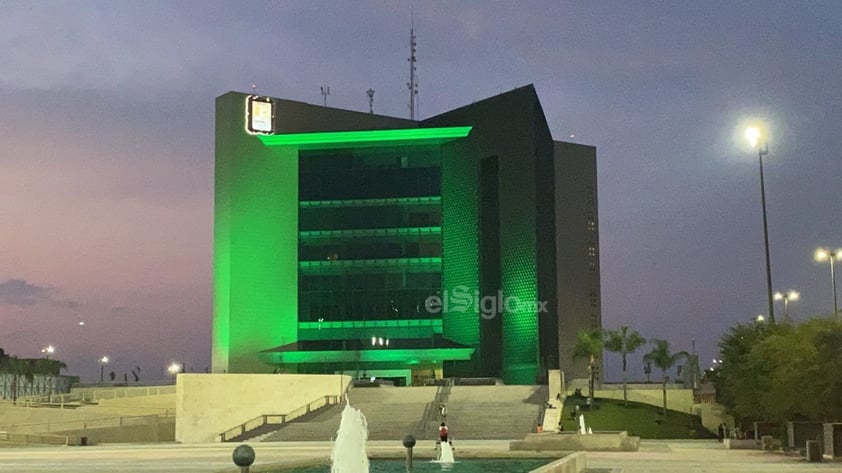 Blindaje en Centro de Torreón no impide presencia de afición del Santos Laguna