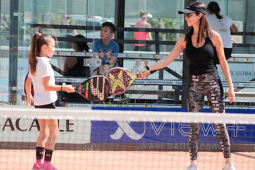 Aitana y Viridiana.