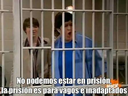 Llueven los memes de la detención de Drake Bell