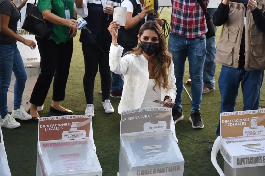 Arranca jornada electoral en México con retrasos e incidentes menores