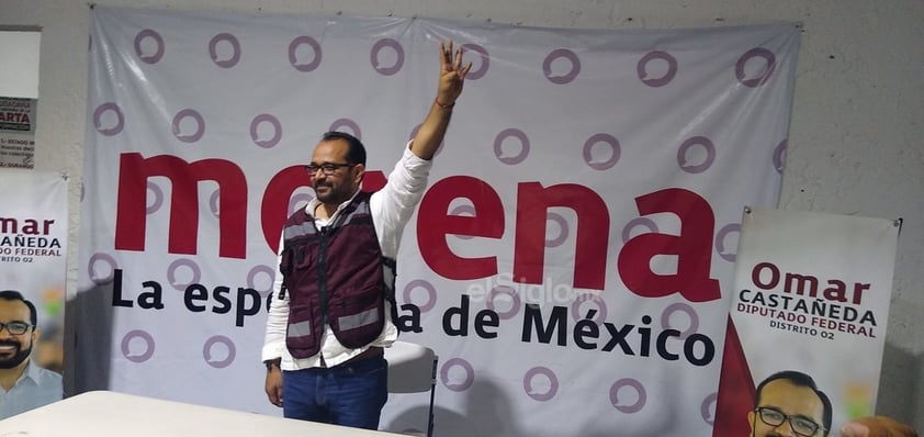 Omar Castañeda, celebró en La Laguna de Durango.