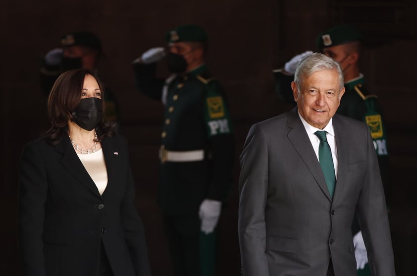 Kamala Harris realiza visita oficial a México; se reúne con AMLO