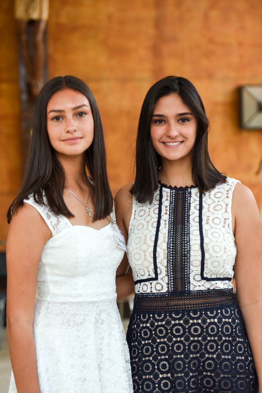 Ángela Meraz y Ana Cris Treviño.