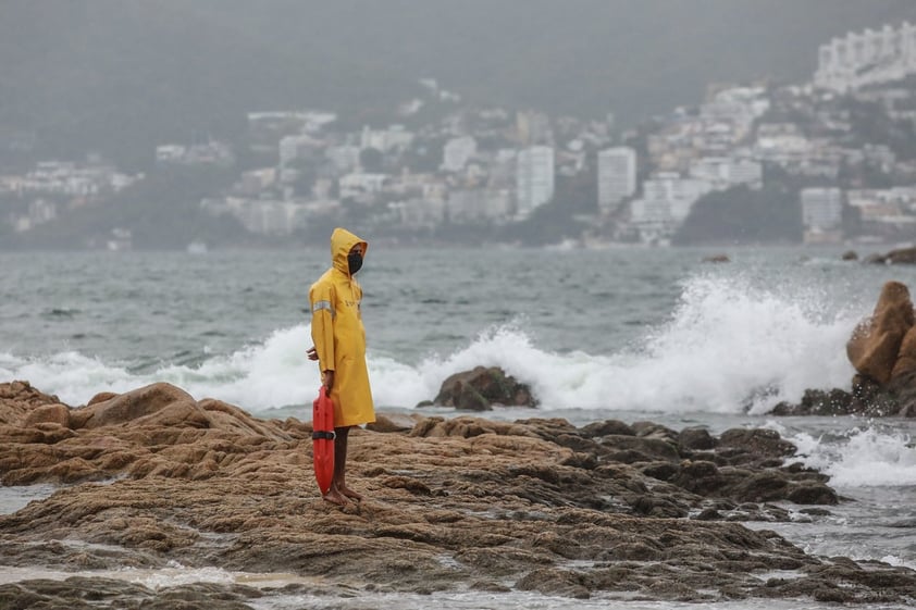 Tormenta 'Dolores' provocará lluvias en oeste y sur de México