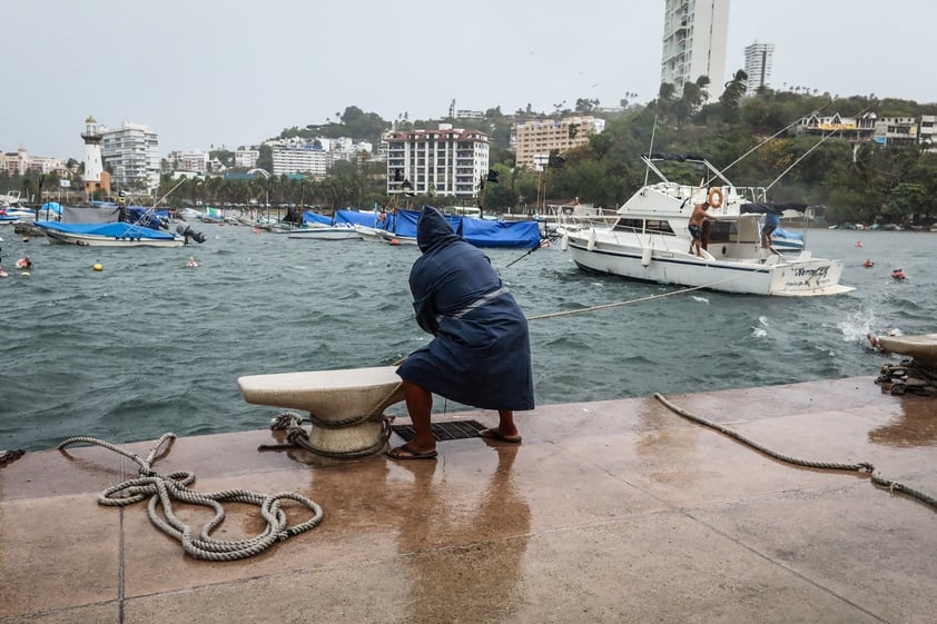 Tormenta 'Dolores' provocará lluvias en oeste y sur de México