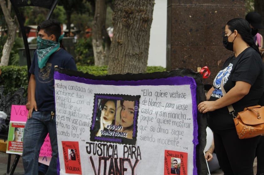 Laguneras marchan 'Vivas y sin miedo' ante feminicidios en la región