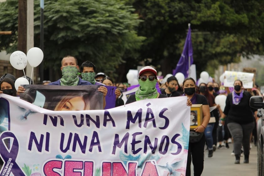 Laguneras marchan 'Vivas y sin miedo' ante feminicidios en la región