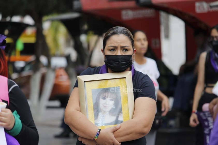 Laguneras marchan 'Vivas y sin miedo' ante feminicidios en la región