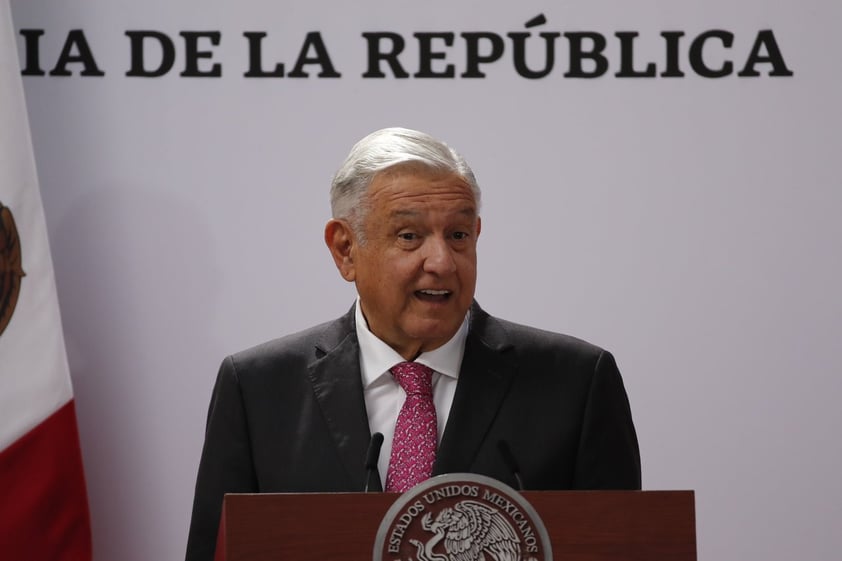 López Obrador presenta informe a tres años de su victoria electoral