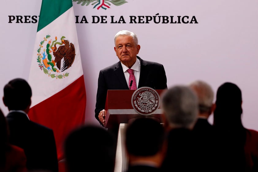 López Obrador presenta informe a tres años de su victoria electoral