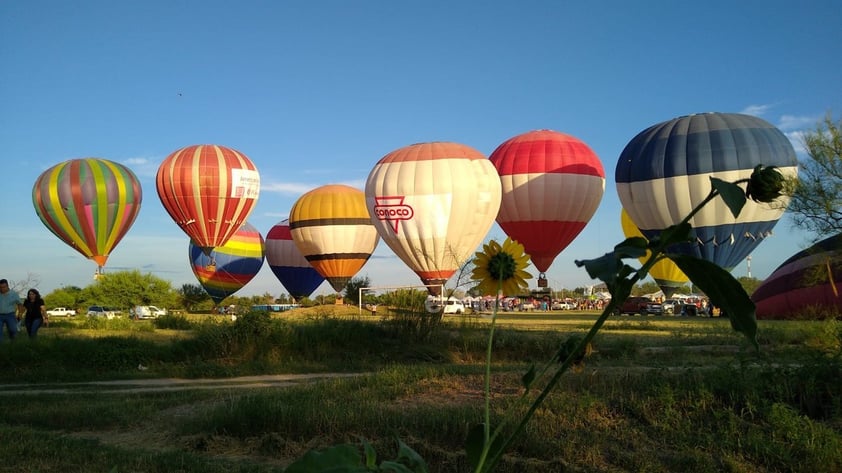 Festival internacional de Globos Aerostáticos 'Acuña  Vuela'