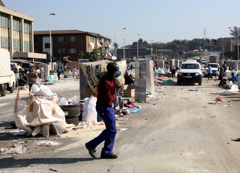 Sudáfrica restaura la calma tras disturbios que dejaron 117 muertos