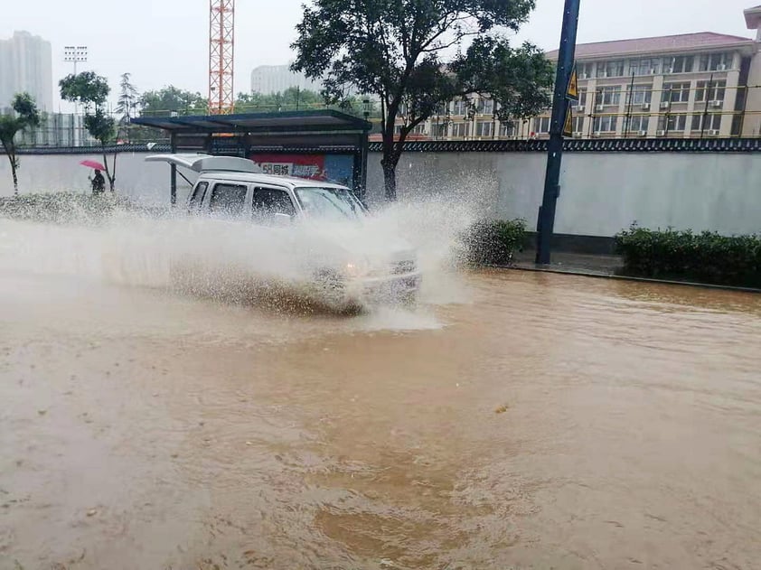 Lluvias en China dejan al menos 25 muertos