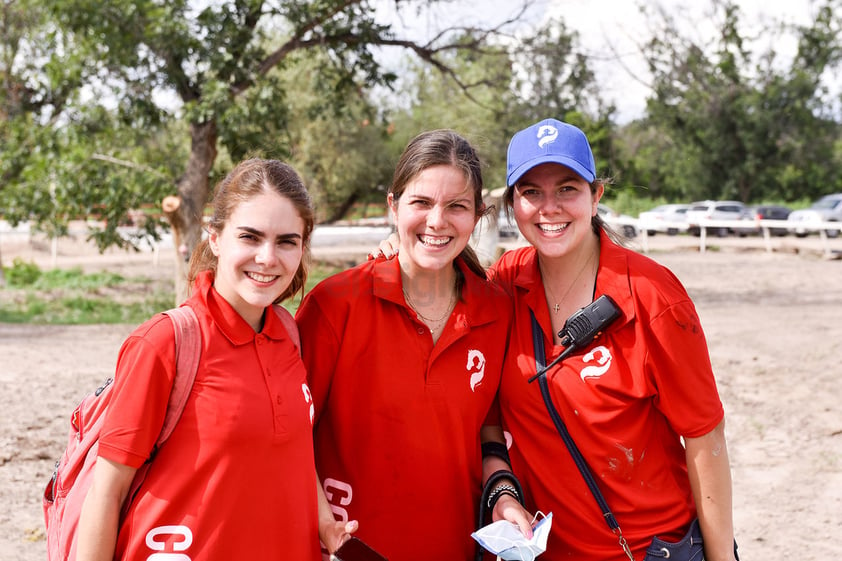 Mary Tere, Ane y Coqui Bredee.