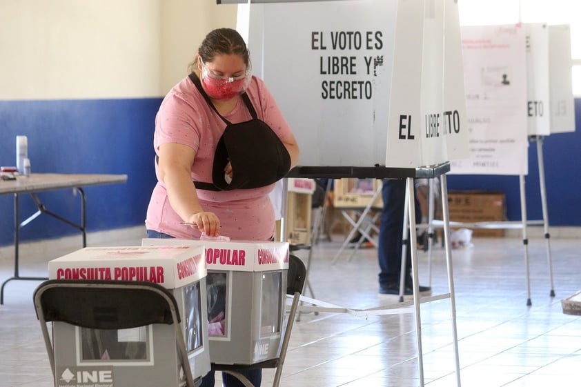 El 99.8 % de las mesas electorales para Consulta Popular abre en México