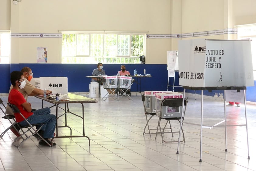 El 99.8 % de las mesas electorales para Consulta Popular abre en México