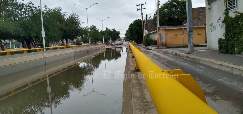 Este Paso Inferior Vehicular, conocido también como el desnivel, es el único de Lerdo y no sirve durante las lluvias.