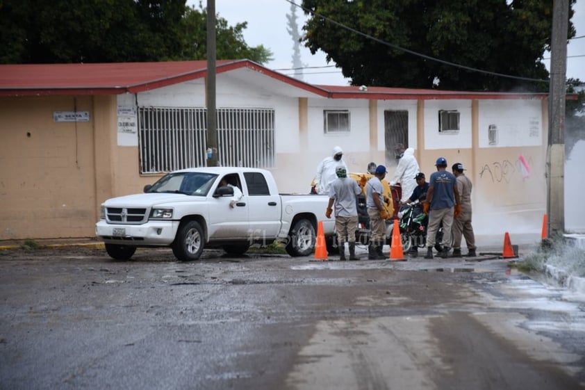 Cabe recordar que fue durante el miércoles en la noche y jueves en la madrugada que se registraron fuertes lluvias que dejaron afectaciones en la zona surponiente de Torreón, especialmente al estar bloqueado el canal de desagüe pluvial de la zona con vehículos y escombros.