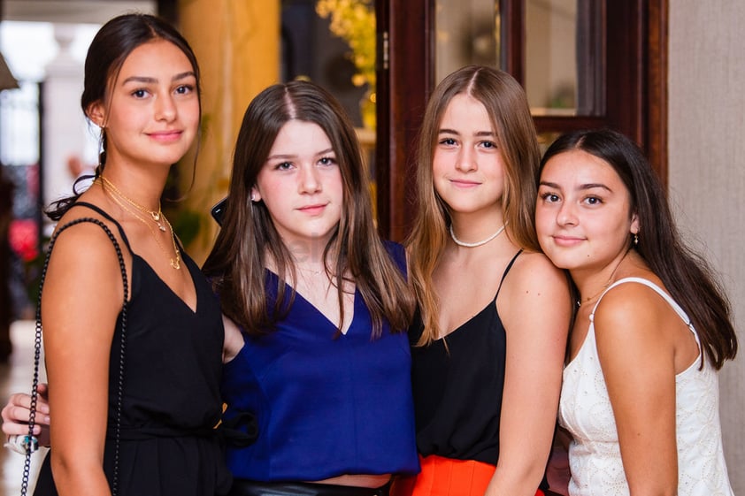 FESTEJAN. Ángela Meraz, Regina Rebollo,Valeria Garza y Valentina Tamayo en cumpleaños de hermanos Ramos Hernández.