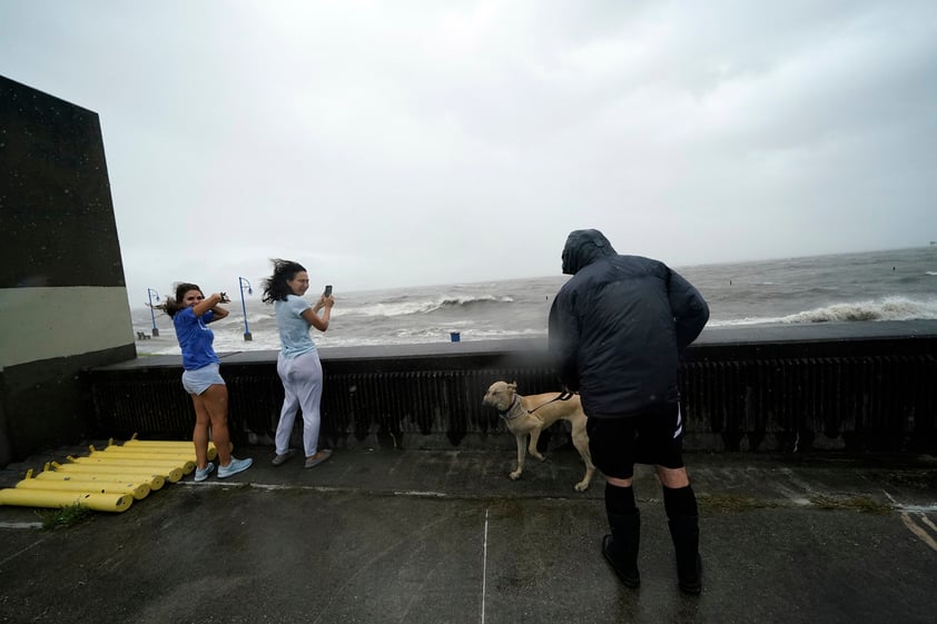 Huracán 'Ida' impacta en Luisiana como categoría 4 y con vientos de 240 km/h