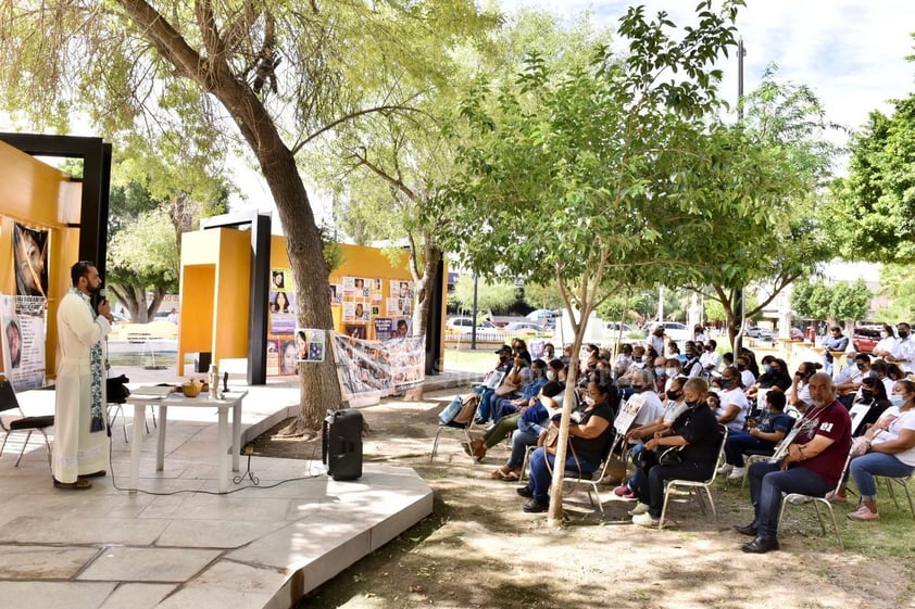 Con bloqueos y marchas, familias de desaparecidos de La Laguna denuncian 'golpe duro' tras eliminación de fideicomisos