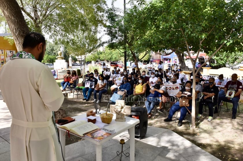 Con bloqueos y marchas, familias de desaparecidos de La Laguna denuncian 'golpe duro' tras eliminación de fideicomisos