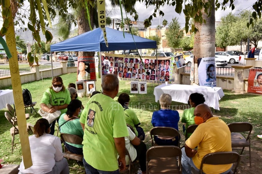 Con bloqueos y marchas, familias de desaparecidos de La Laguna denuncian 'golpe duro' tras eliminación de fideicomisos