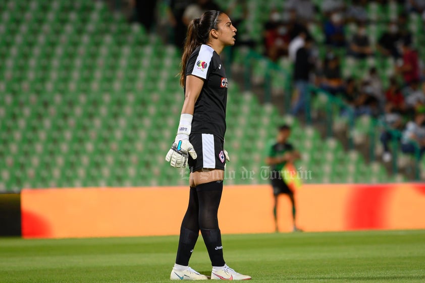 Guerreras del Santos Laguna golean 4-0 al Cruz Azul en el Estadio Corona