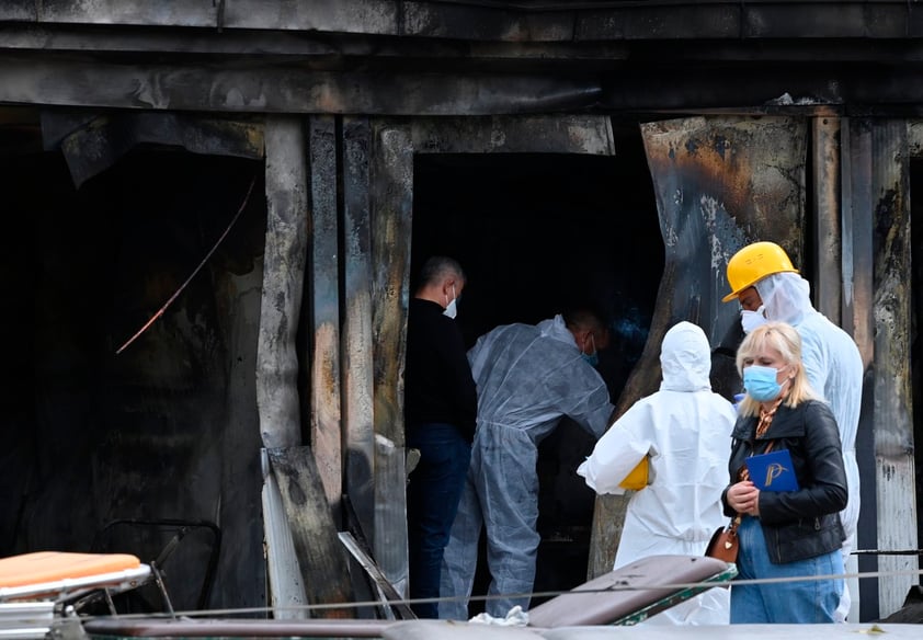 Hospital COVID-19 de Macedonia arde en llamas