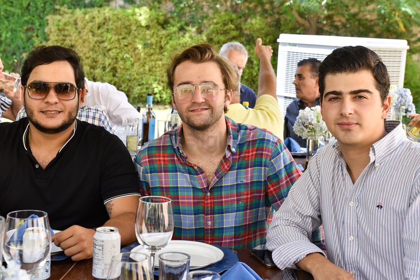 Rafael Martínez, Roberto Martínez y Eduardo Colores