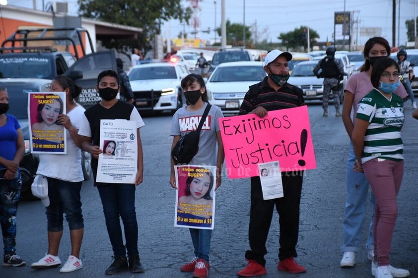 Familia de Yajaira Sujey, lagunera desaparecida en Mazatlán, realiza manifestaciones en Torreón