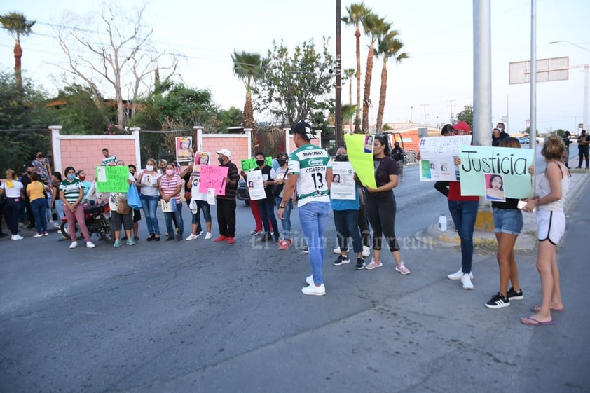 Familia de Yajaira Sujey, lagunera desaparecida en Mazatlán, realiza manifestaciones en Torreón