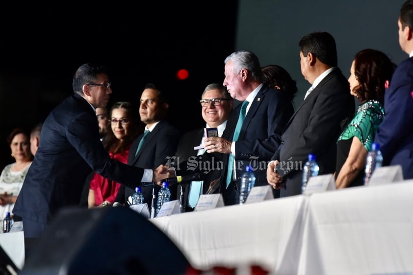 Jorge Zermeño celebra su último Grito de Independencia como alcalde de Torreón