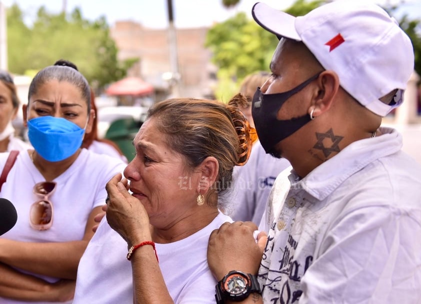 'Todos somos Sujey'; familiares marchan en Torreón para exigir verdad y justicia tras su desaparición en Mazatlán