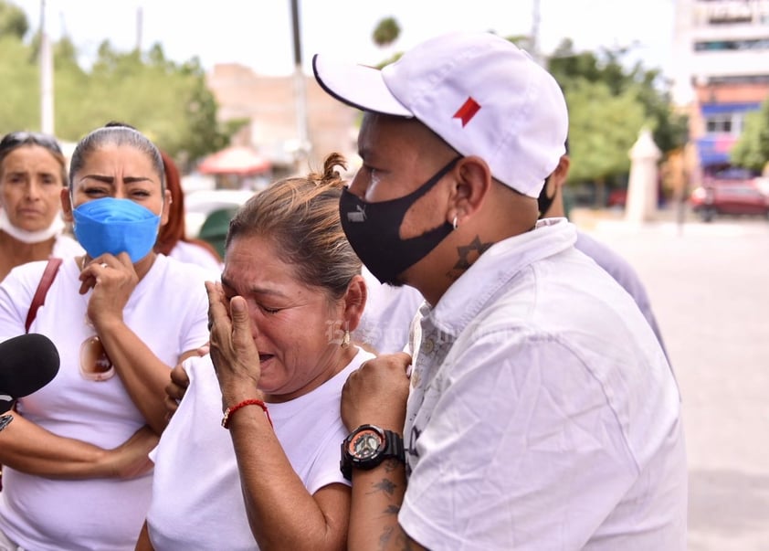 'Todos somos Sujey'; familiares marchan en Torreón para exigir verdad y justicia tras su desaparición en Mazatlán