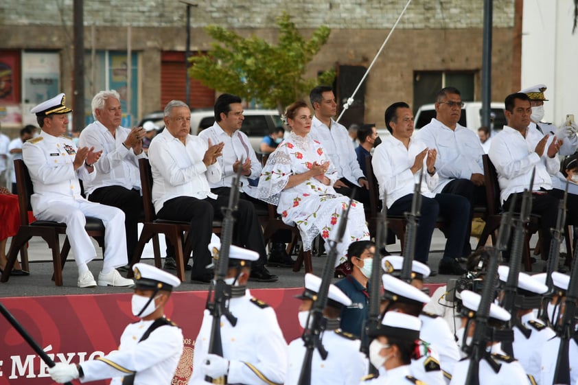 López Obrador encabeza conmemoración del Bicentenario de la Creación de Armada de México