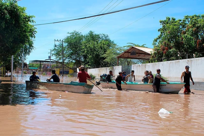 Tras paso de 'Pamela' en Nayarit reportan al menos dos desaparecidos e inundaciones