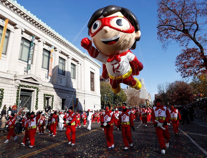 USA MACYS THANKSGIVING PARADE