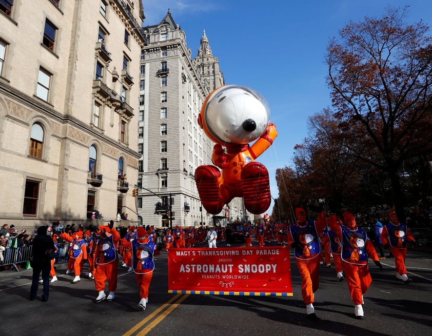 USA THANKSGIVING PARADE