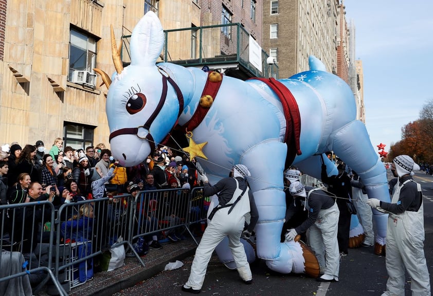 USA THANKSGIVING PARADE