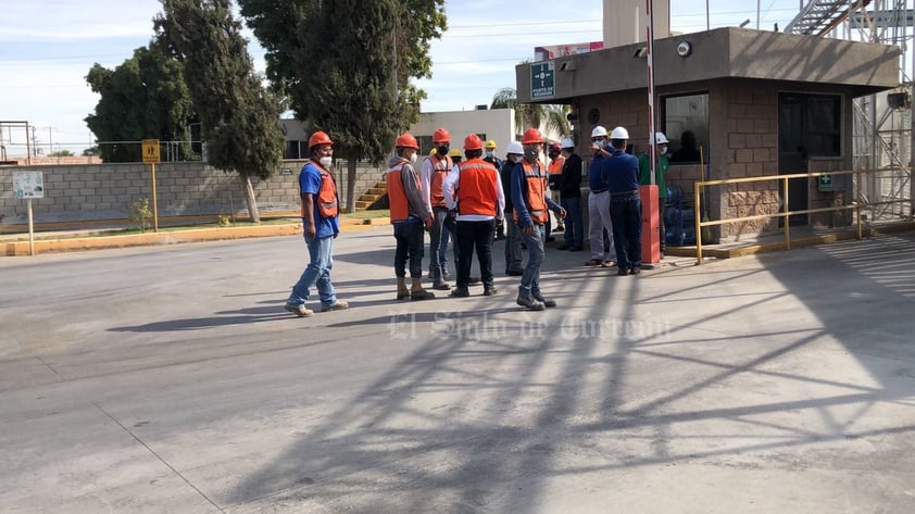 Autoridades realizan simulacro de incendio en empresa de Gómez Palacio