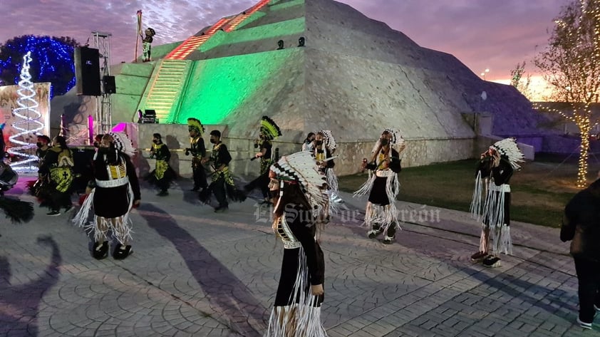 Participan 27 grupos de danza en la Matlachinada y magna peregrinación en Piedras Negras