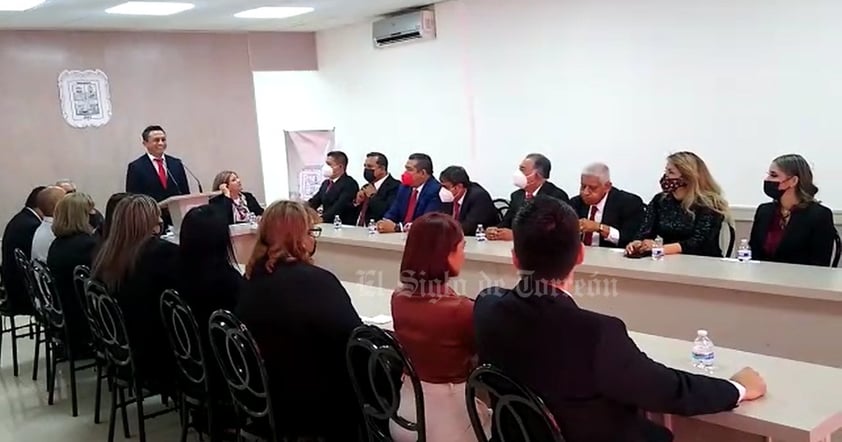 Nuevos alcaldes de Laguna de Coahuila toman posesión