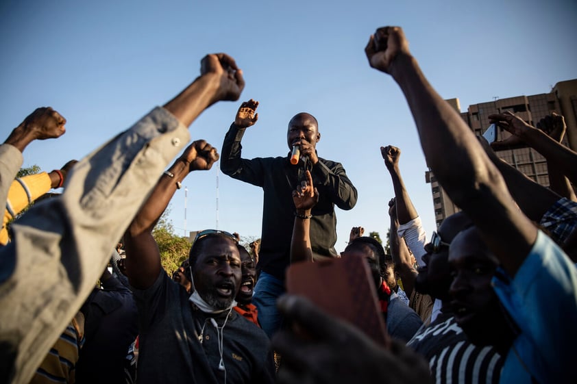 Militares realizan golpe de Estado en Burkina Faso