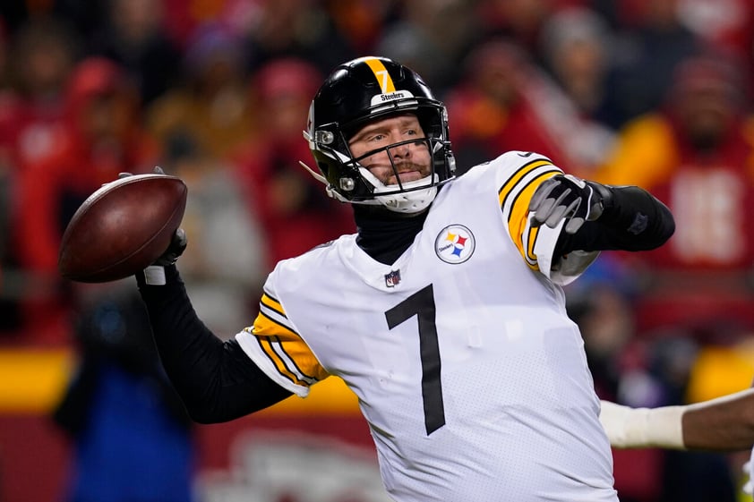 Pittsburgh Steelers quarterback Ben Roethlisberger (7) throws a pass during the first half of an NFL wild-card playoff football game against the Kansas City Chiefs, Sunday, Jan. 16, 2022, in Kansas City, Mo. (AP Photo/Ed Zurga)