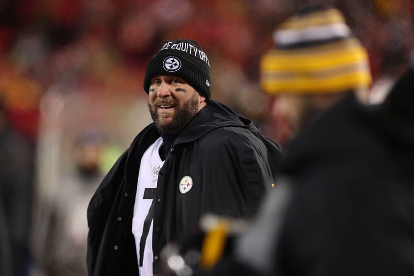 Pittsburgh Steelers quarterback Ben Roethlisberger walks off the field at the end of an NFL wild-card playoff football game against the Kansas City Chiefs, Sunday, Jan. 16, 2022, in Kansas City, Mo. The Chiefs won 42-21. (AP Photo/Travis Heying)