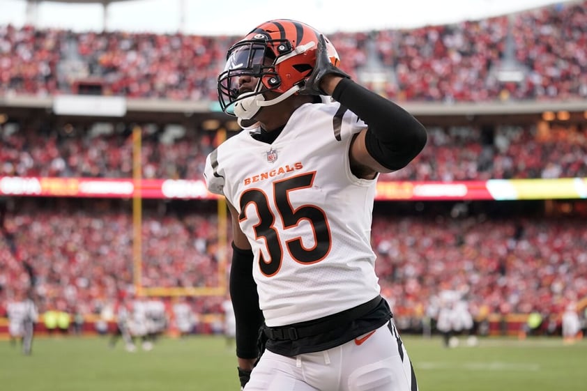 Cincinnati Bengals cornerback Jalen Davis (35) celebrates during overtime in the AFC championship NFL football game against the Kansas City Chiefs, Sunday, Jan. 30, 2022, in Kansas City, Mo. The Bengals won 27-24. (AP Photo/Charlie Riedel)