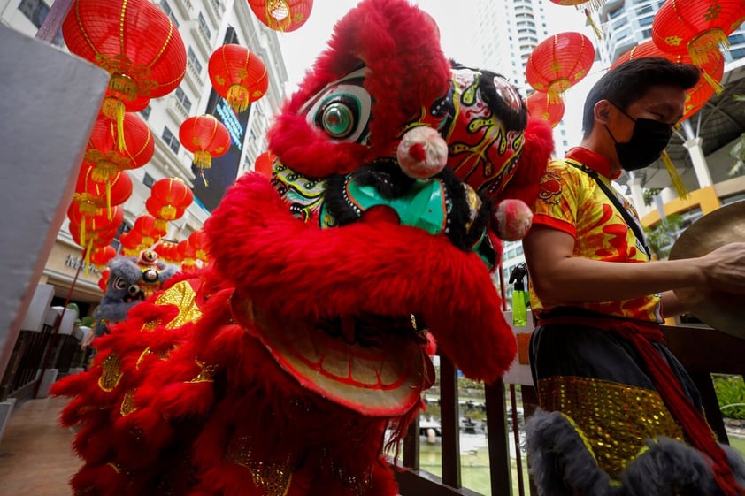 Asia celebra Año Nuevo Lunar